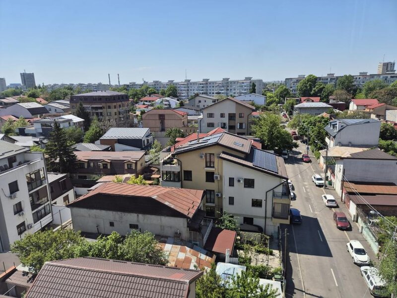 Metrou 1 Mai, apartament 2 camere, fara risc seismic, se accepta credit.