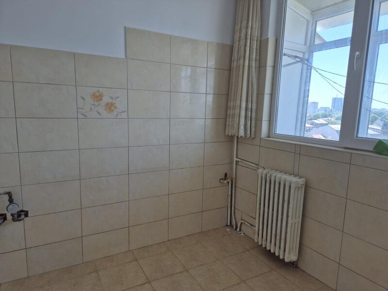 Metrou 1 Mai, apartament 2 camere, fara risc seismic, se accepta credit.