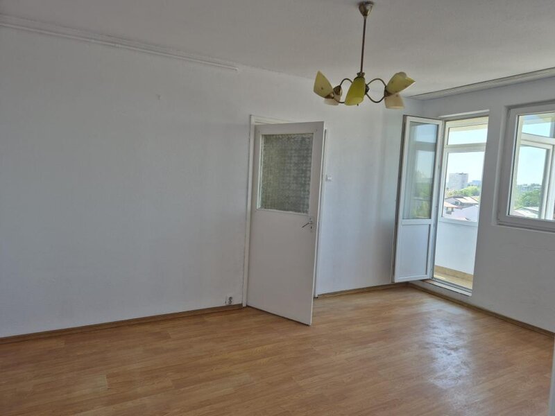 Metrou 1 Mai, apartament 2 camere, fara risc seismic, se accepta credit.