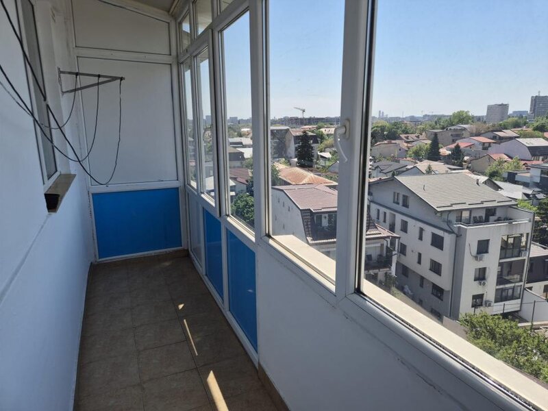 Metrou 1 Mai, apartament 2 camere, fara risc seismic, se accepta credit.